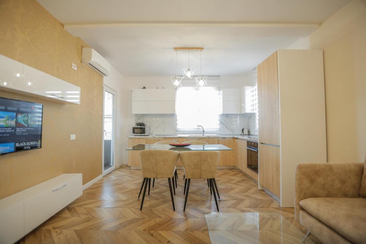 Miku Apartments-Luxury City View At Wilson Square Τίρανα Εξωτερικό φωτογραφία