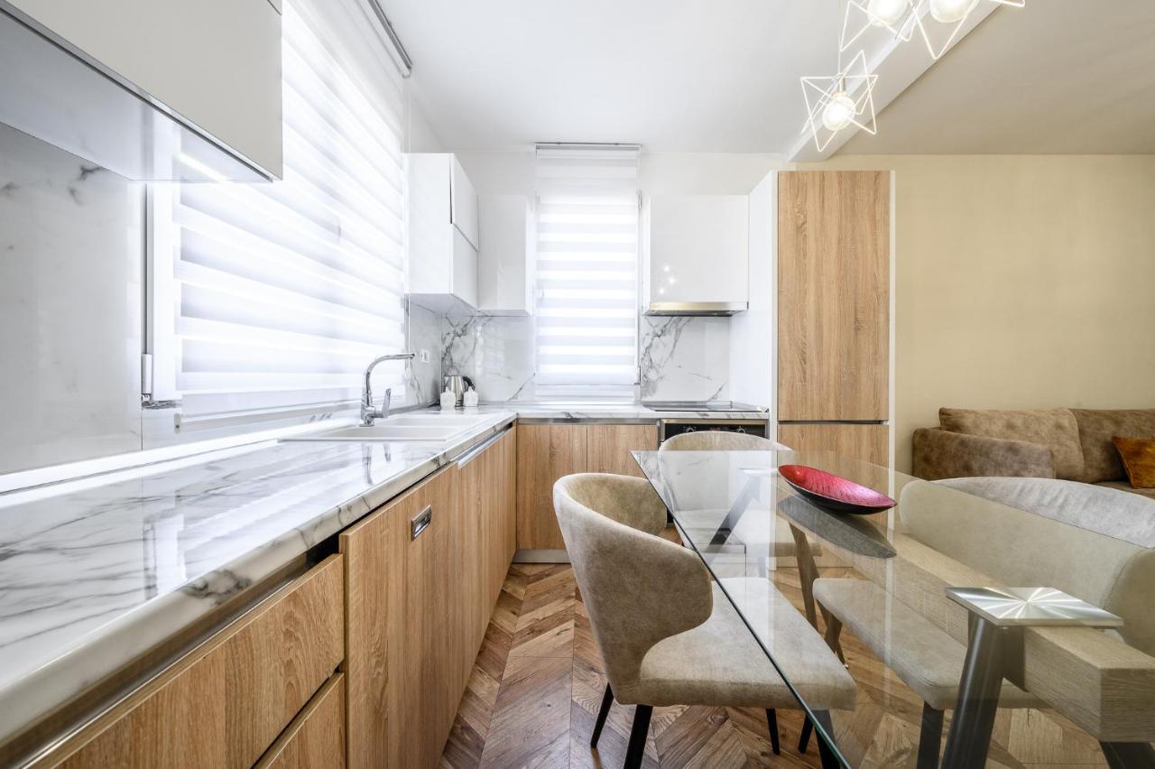 Miku Apartments-Luxury City View At Wilson Square Τίρανα Εξωτερικό φωτογραφία