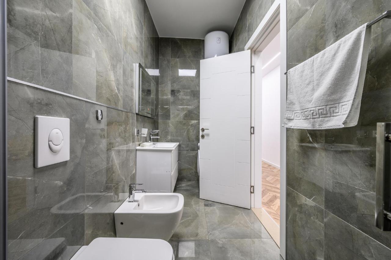 Miku Apartments-Luxury City View At Wilson Square Τίρανα Εξωτερικό φωτογραφία